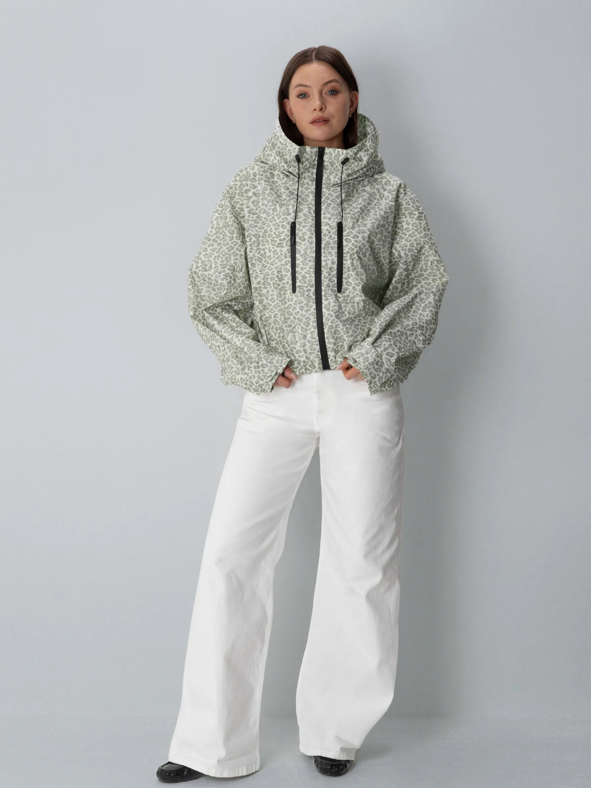 One Size Short Oversized Rain Jacket Olive Leopard